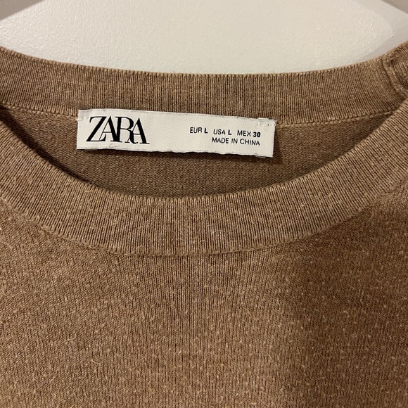 Seawater. - Picture 2 of 3